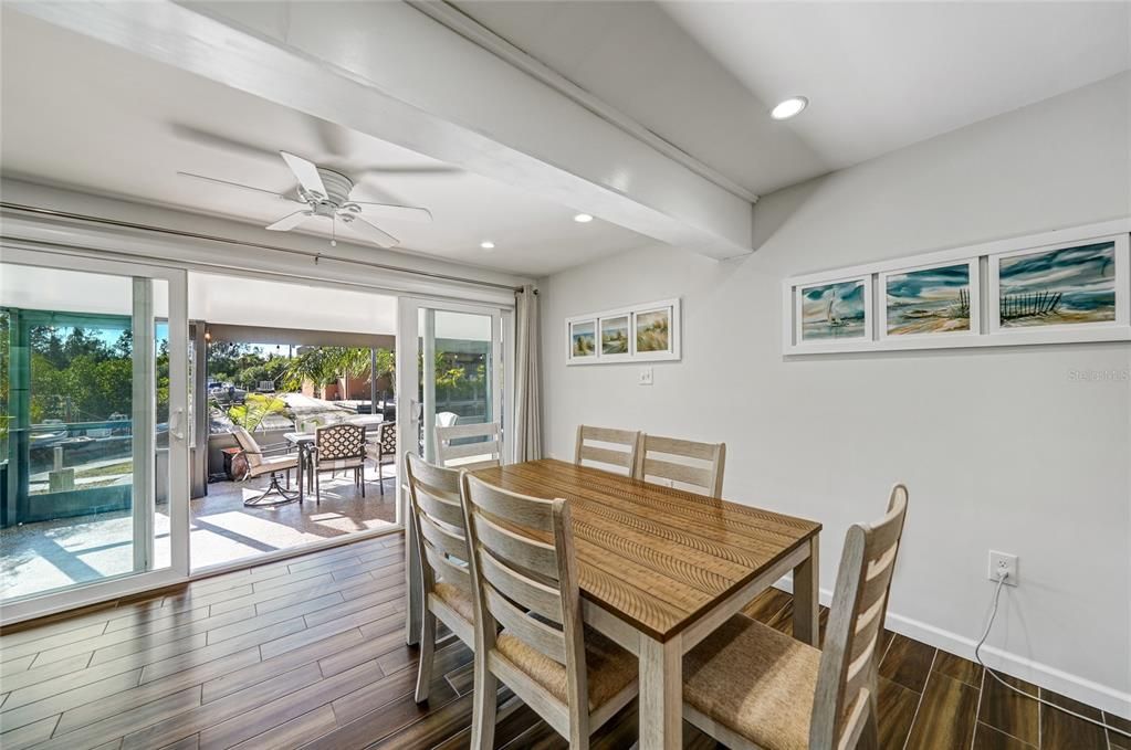 待售: $365,000 (3 贝兹, 2 浴室, 1488 平方英尺)