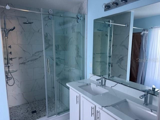 出租: $1,800 (3 贝兹, 2 浴室, 1636 平方英尺)