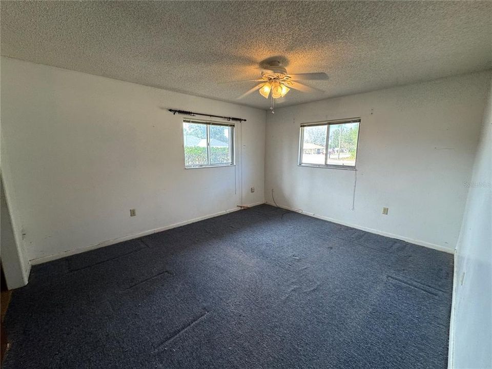 En Venta: $185,000 (3 camas, 2 baños, 1288 Pies cuadrados)