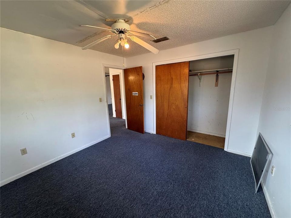 En Venta: $185,000 (3 camas, 2 baños, 1288 Pies cuadrados)