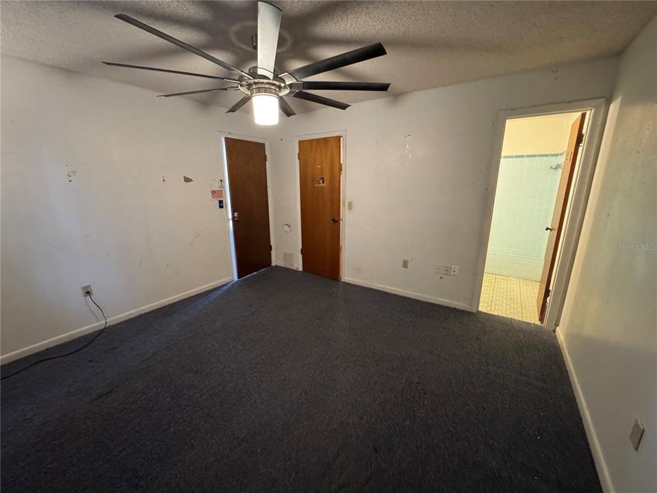 En Venta: $185,000 (3 camas, 2 baños, 1288 Pies cuadrados)