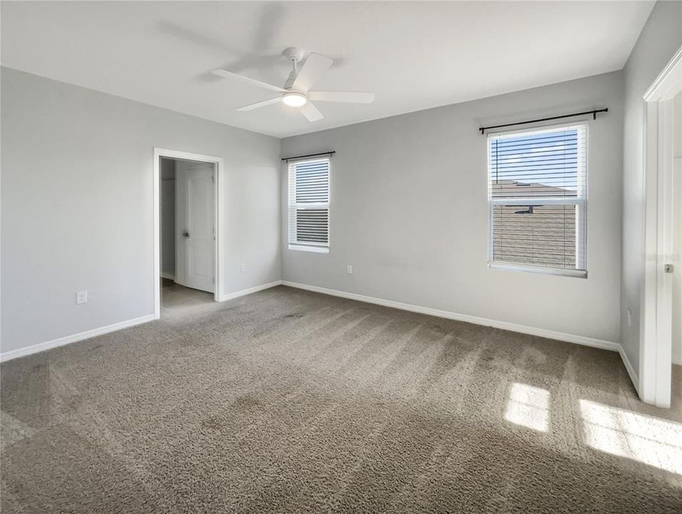 待售: $342,000 (3 贝兹, 2 浴室, 2296 平方英尺)