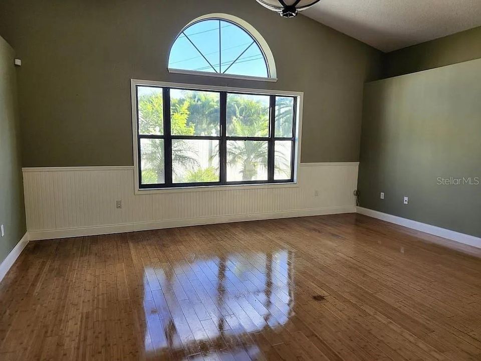 For Sale: $675,000 (3 beds, 2 baths, 2328 Square Feet)