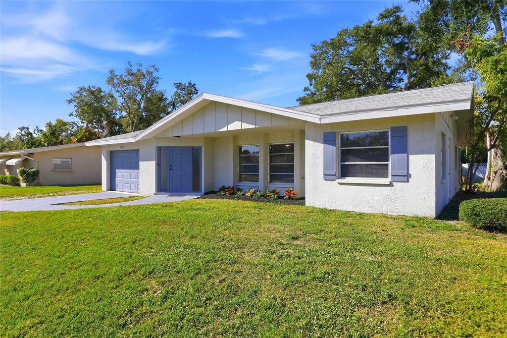 For Sale: $399,000 (3 beds, 2 baths, 1316 Square Feet)