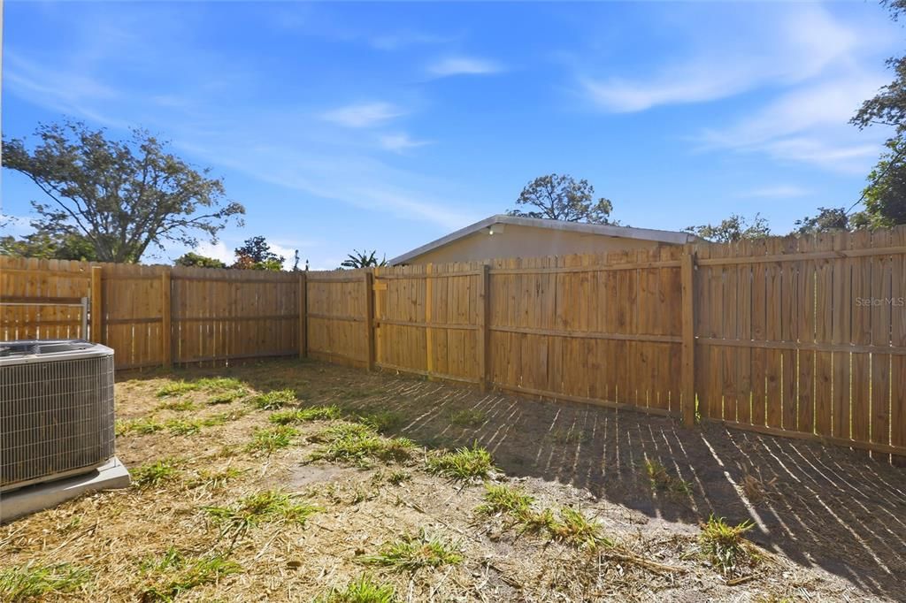 For Sale: $399,000 (3 beds, 2 baths, 1316 Square Feet)