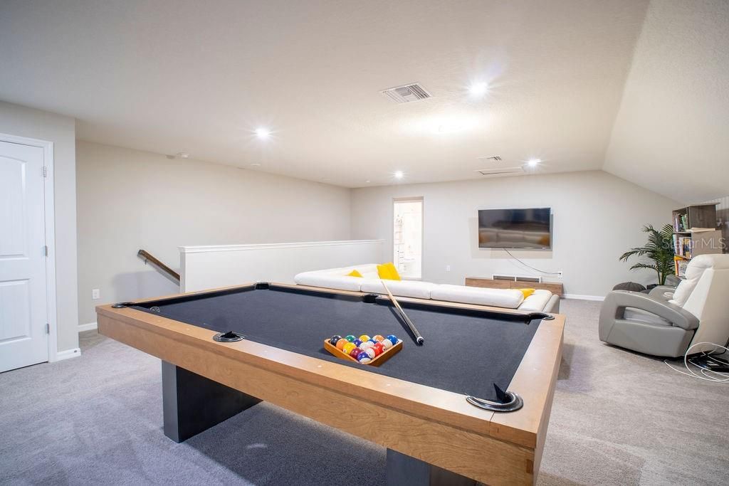 En Venta: $589,999 (4 camas, 3 baños, 2754 Pies cuadrados)