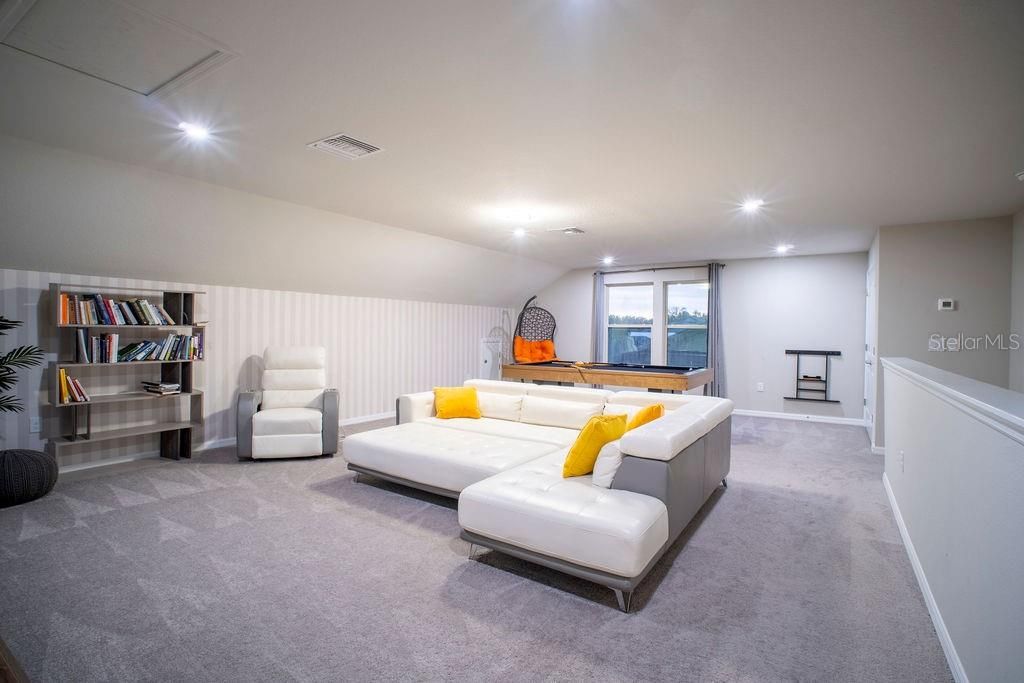 En Venta: $589,999 (4 camas, 3 baños, 2754 Pies cuadrados)