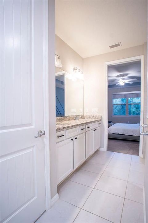 En Venta: $589,999 (4 camas, 3 baños, 2754 Pies cuadrados)