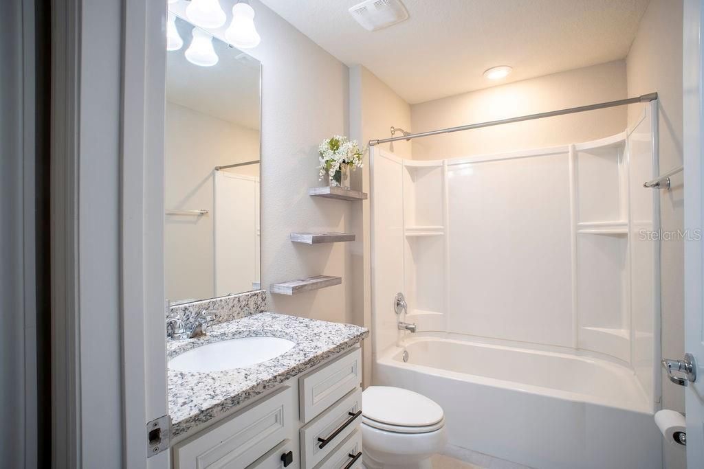 En Venta: $589,999 (4 camas, 3 baños, 2754 Pies cuadrados)