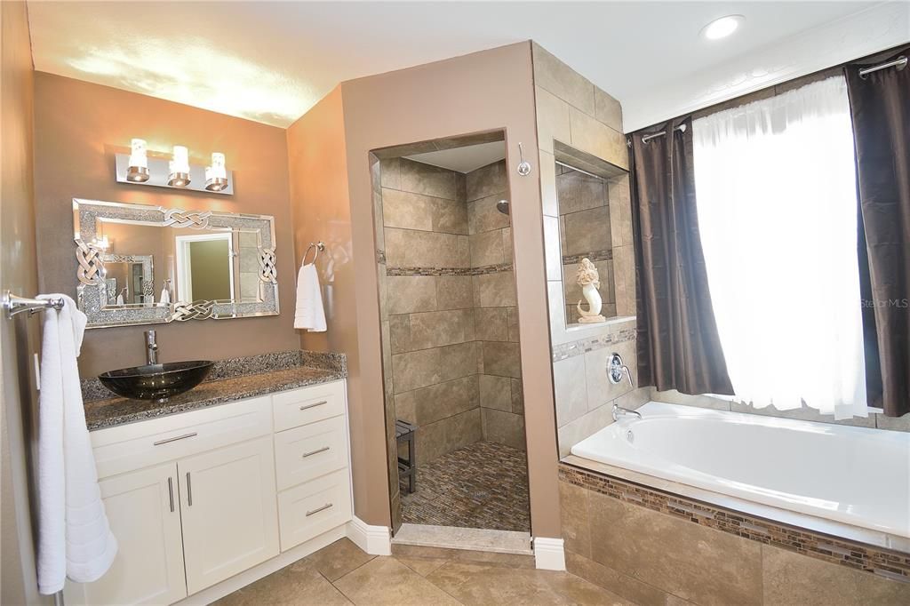 На продажу: $489,000 (3 спален, 2 ванн, 1779 Квадратных фут)