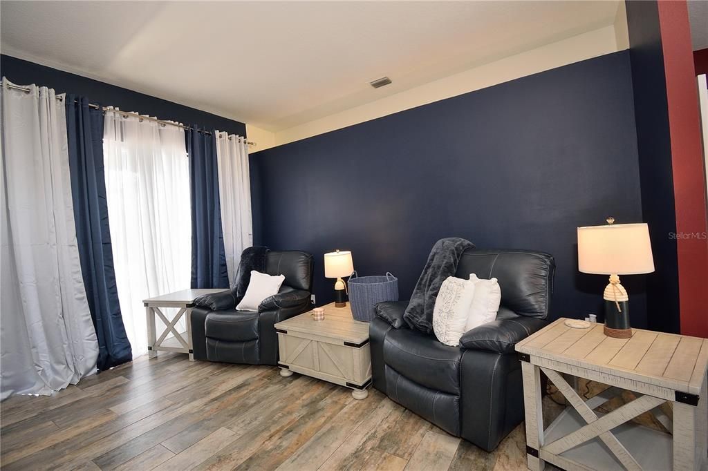 На продажу: $489,000 (3 спален, 2 ванн, 1779 Квадратных фут)