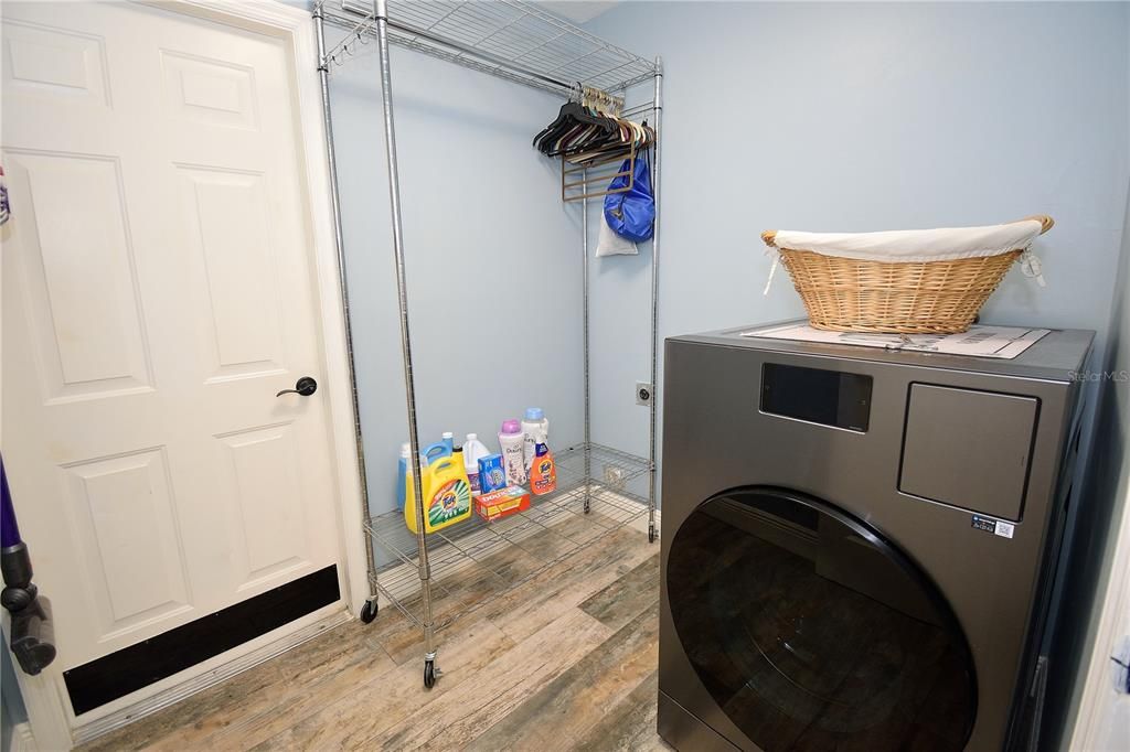 На продажу: $489,000 (3 спален, 2 ванн, 1779 Квадратных фут)