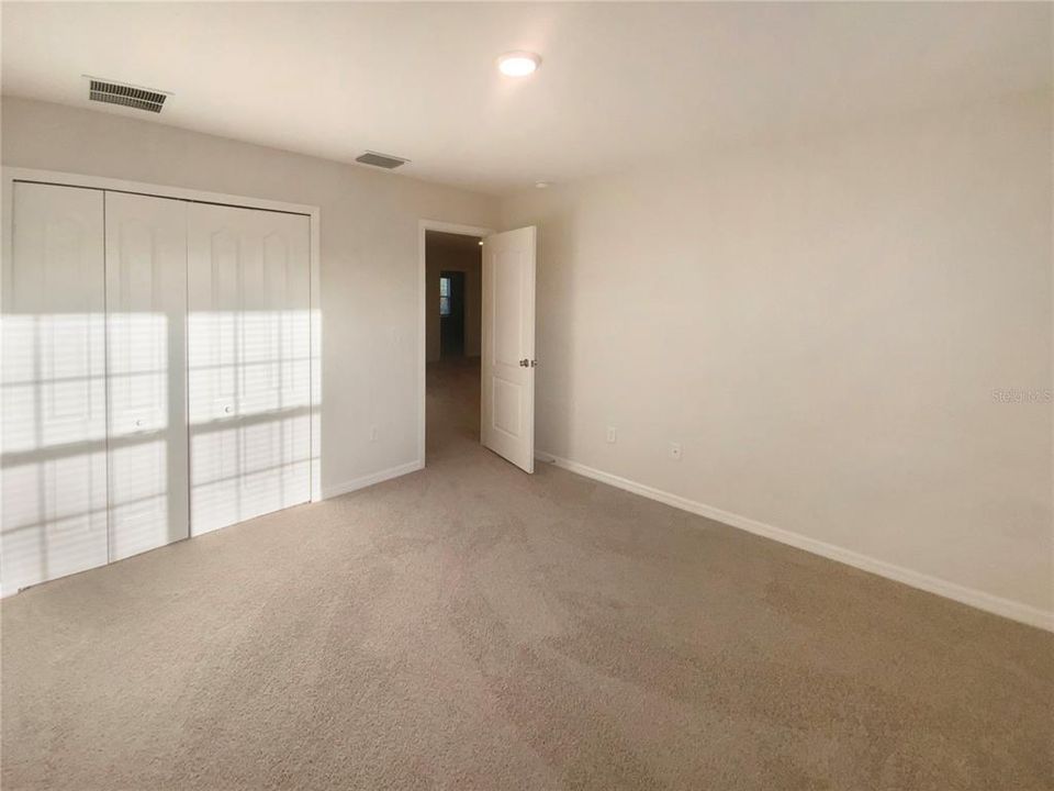 待售: $443,000 (5 贝兹, 3 浴室, 2811 平方英尺)