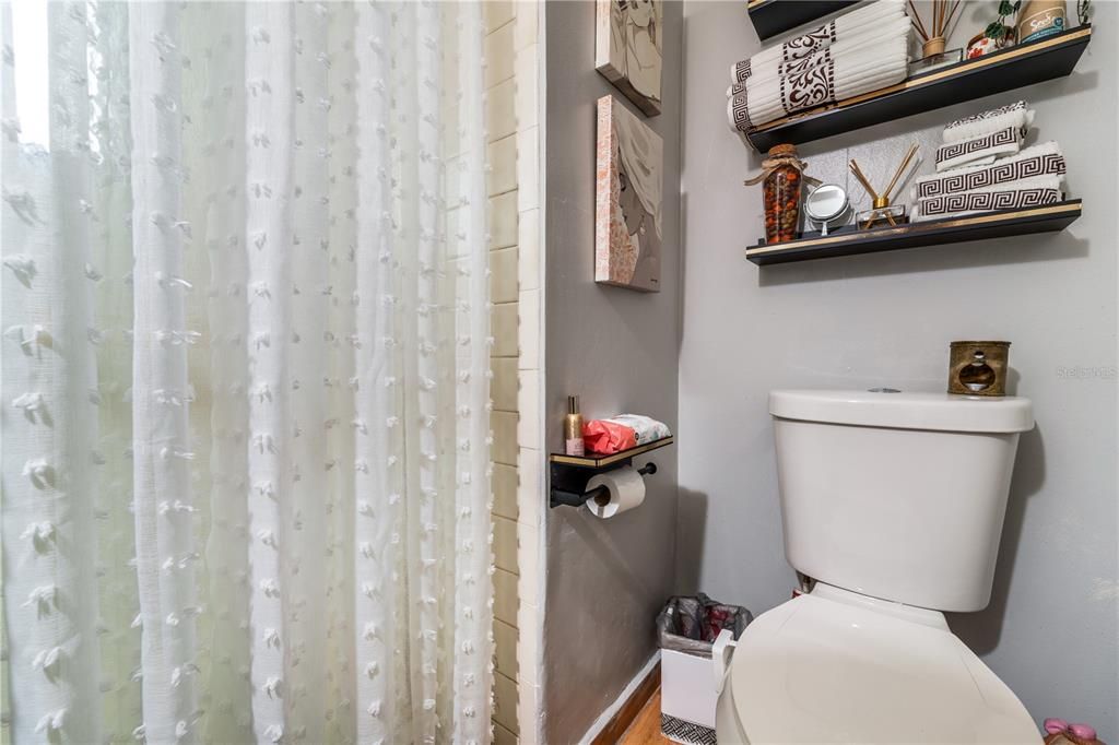 For Sale: $825,000 (4 beds, 3 baths, 2003 Square Feet)