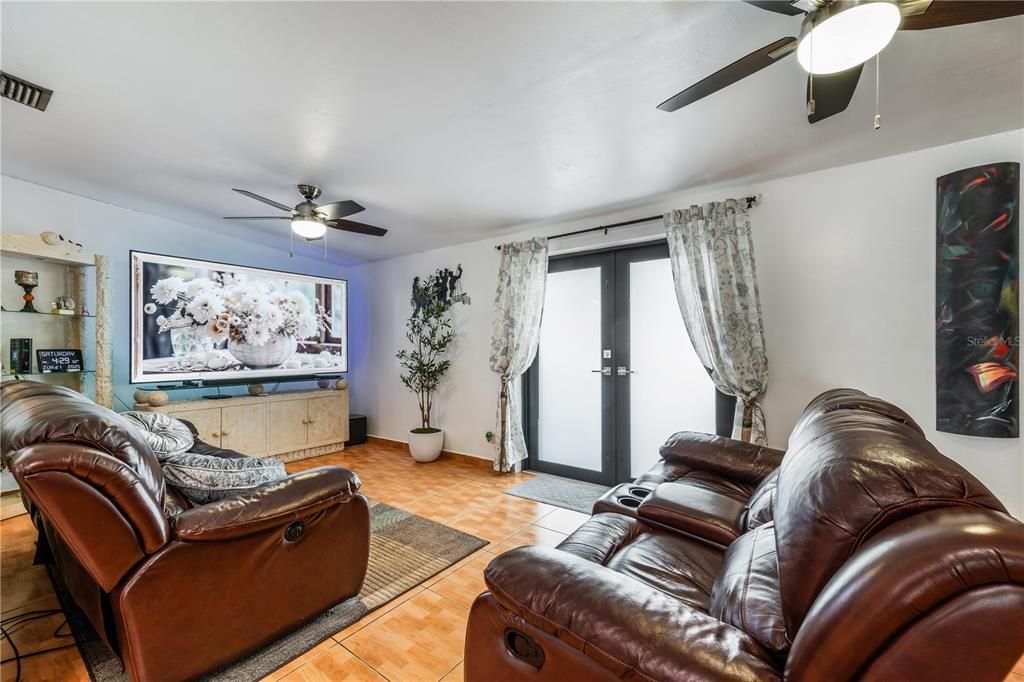 For Sale: $825,000 (4 beds, 3 baths, 2003 Square Feet)