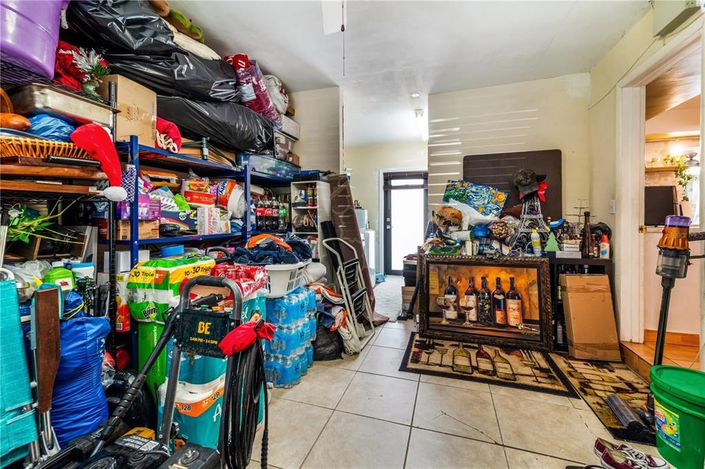 For Sale: $825,000 (4 beds, 3 baths, 2003 Square Feet)