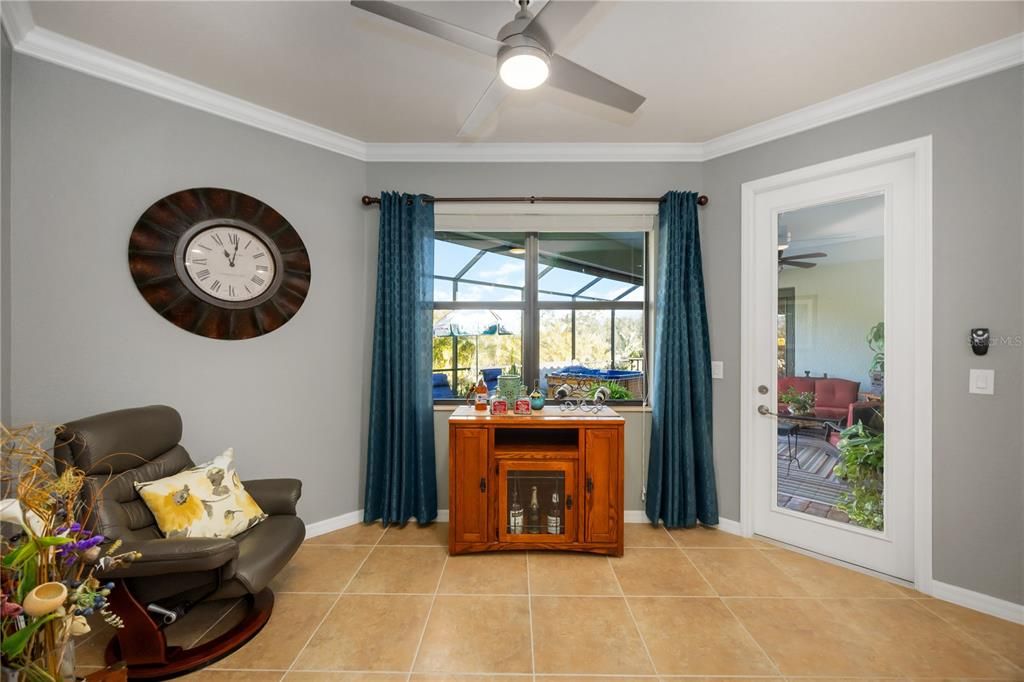 待售: $599,000 (4 贝兹, 2 浴室, 2251 平方英尺)