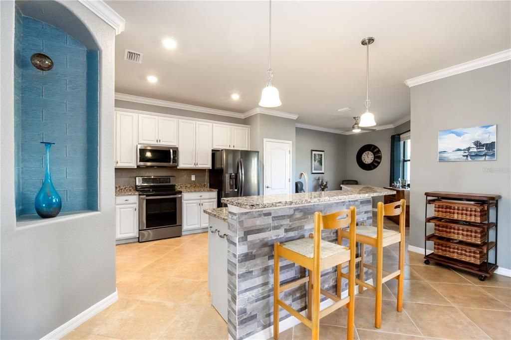 待售: $599,000 (4 贝兹, 2 浴室, 2251 平方英尺)