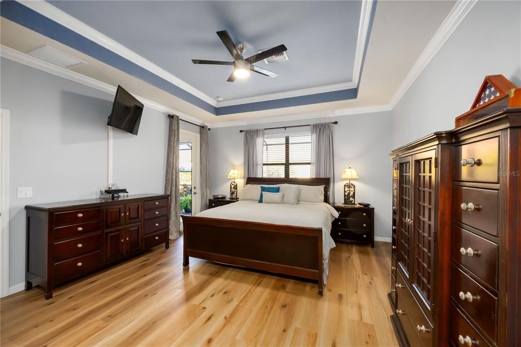 待售: $599,000 (4 贝兹, 2 浴室, 2251 平方英尺)