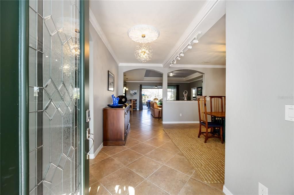 待售: $599,000 (4 贝兹, 2 浴室, 2251 平方英尺)