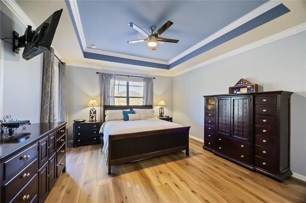 待售: $599,000 (4 贝兹, 2 浴室, 2251 平方英尺)