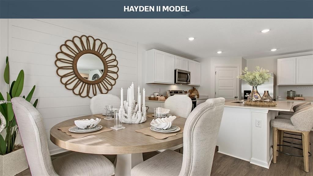 待售: $390,990 (5 贝兹, 3 浴室, 2030 平方英尺)