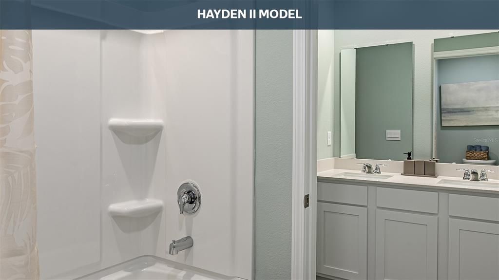 待售: $390,990 (5 贝兹, 3 浴室, 2030 平方英尺)