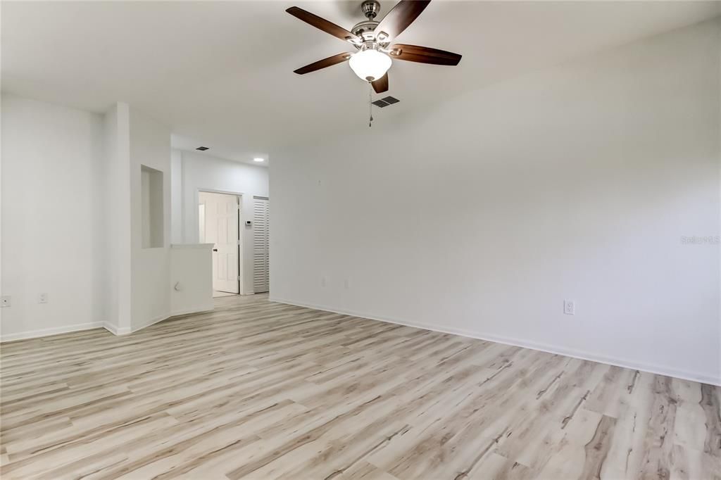 For Rent: $2,450 (3 beds, 2 baths, 1445 Square Feet)