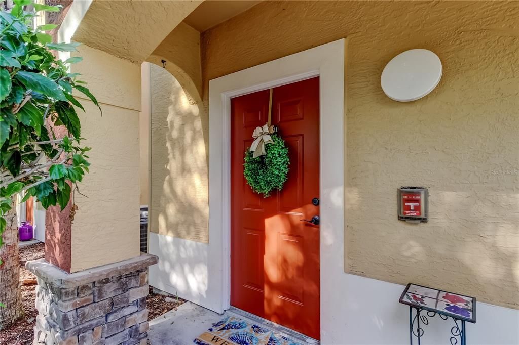 For Rent: $2,450 (3 beds, 2 baths, 1445 Square Feet)