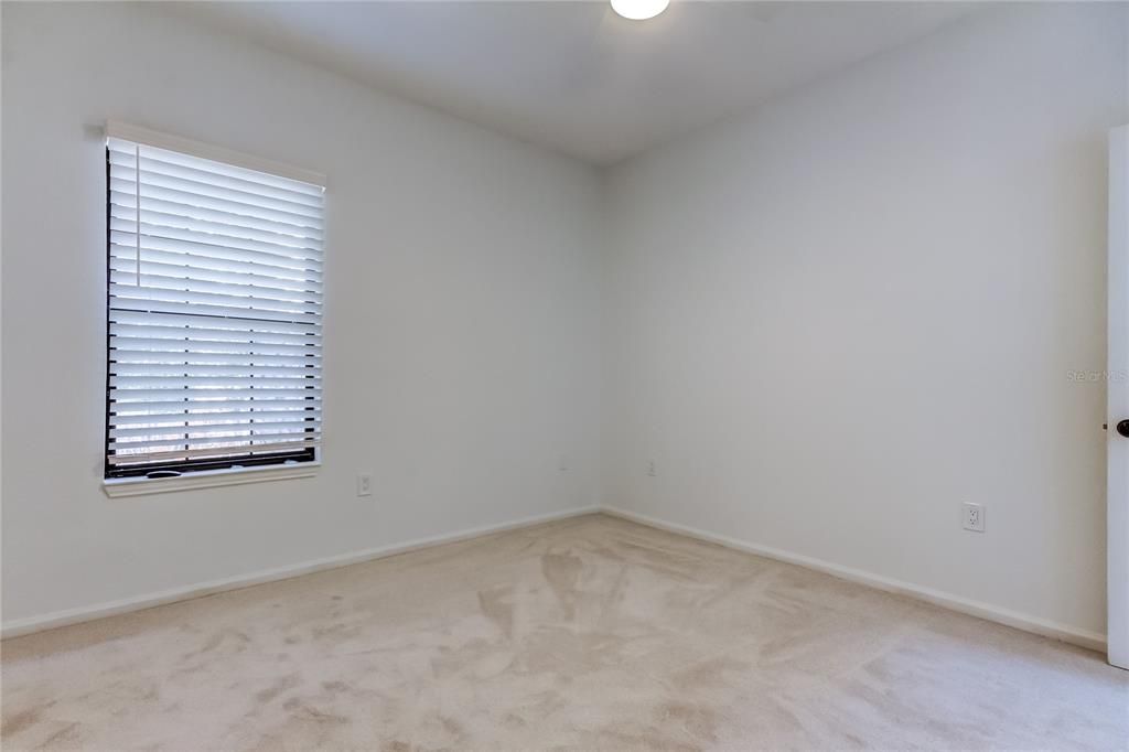 For Rent: $2,450 (3 beds, 2 baths, 1445 Square Feet)