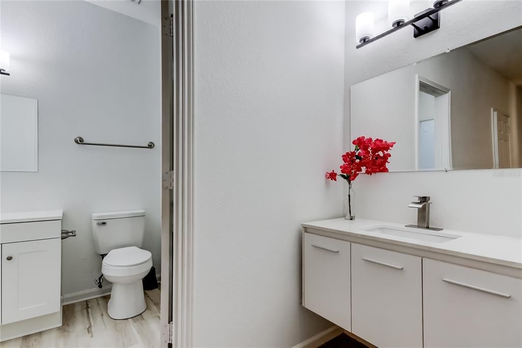 For Rent: $2,450 (3 beds, 2 baths, 1445 Square Feet)