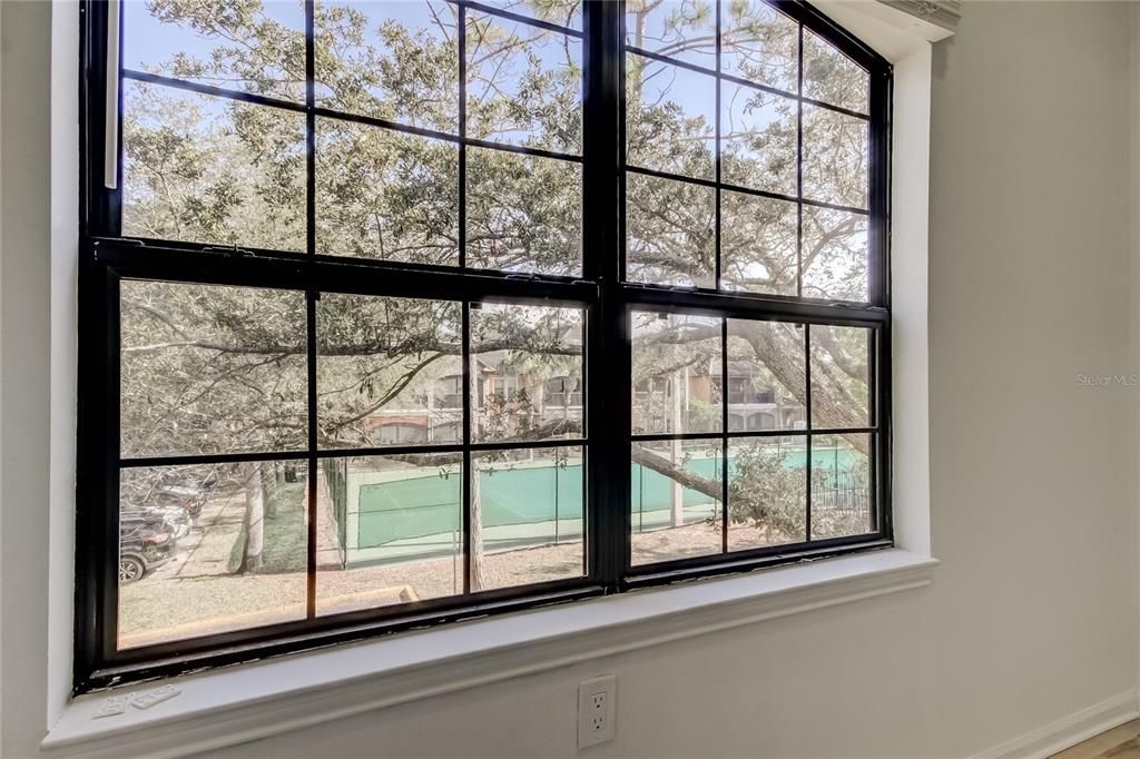 For Rent: $2,450 (3 beds, 2 baths, 1445 Square Feet)