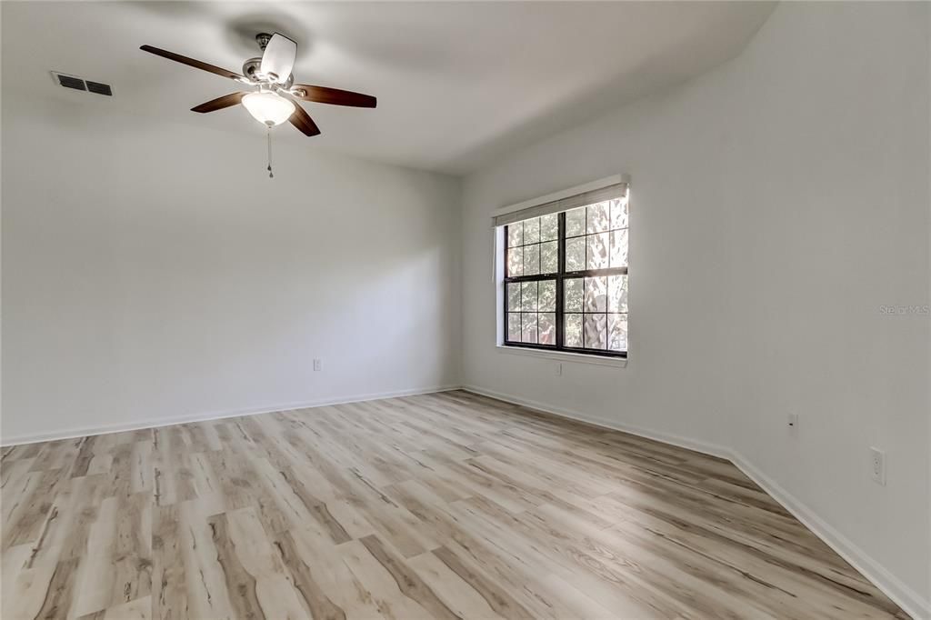 For Rent: $2,450 (3 beds, 2 baths, 1445 Square Feet)