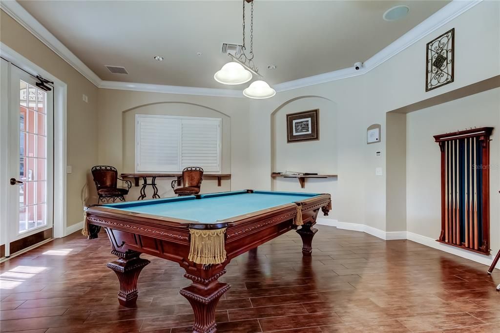 For Rent: $2,450 (3 beds, 2 baths, 1445 Square Feet)