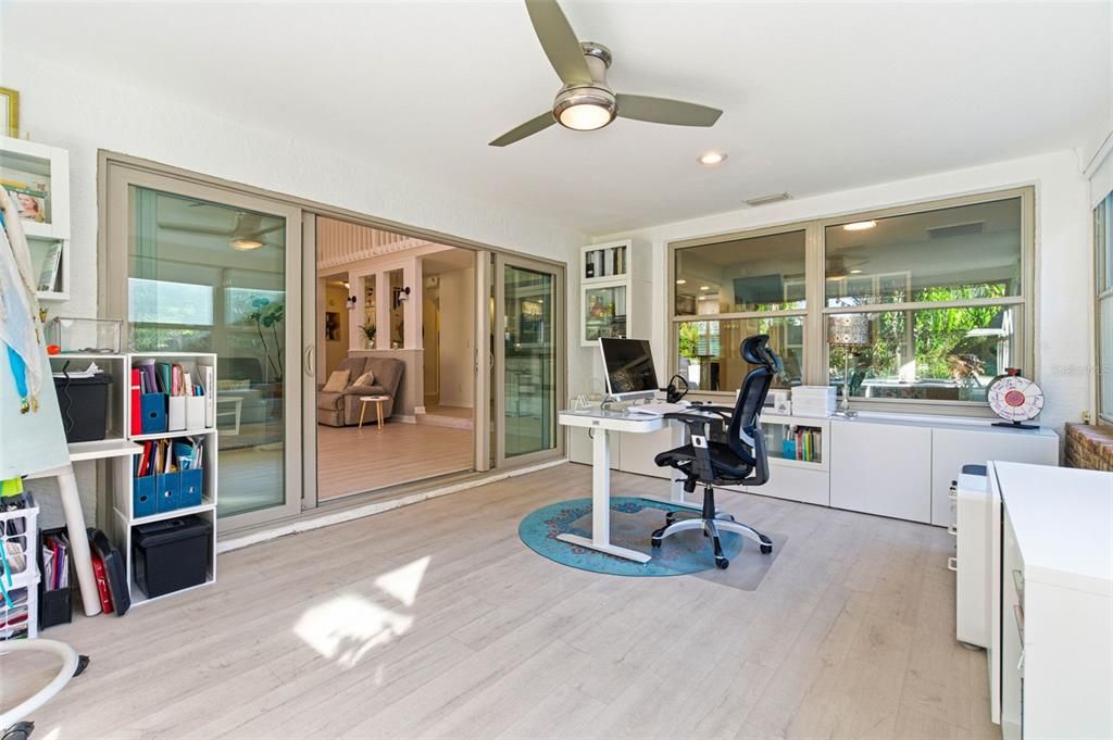 For Sale: $915,000 (4 beds, 2 baths, 3364 Square Feet)