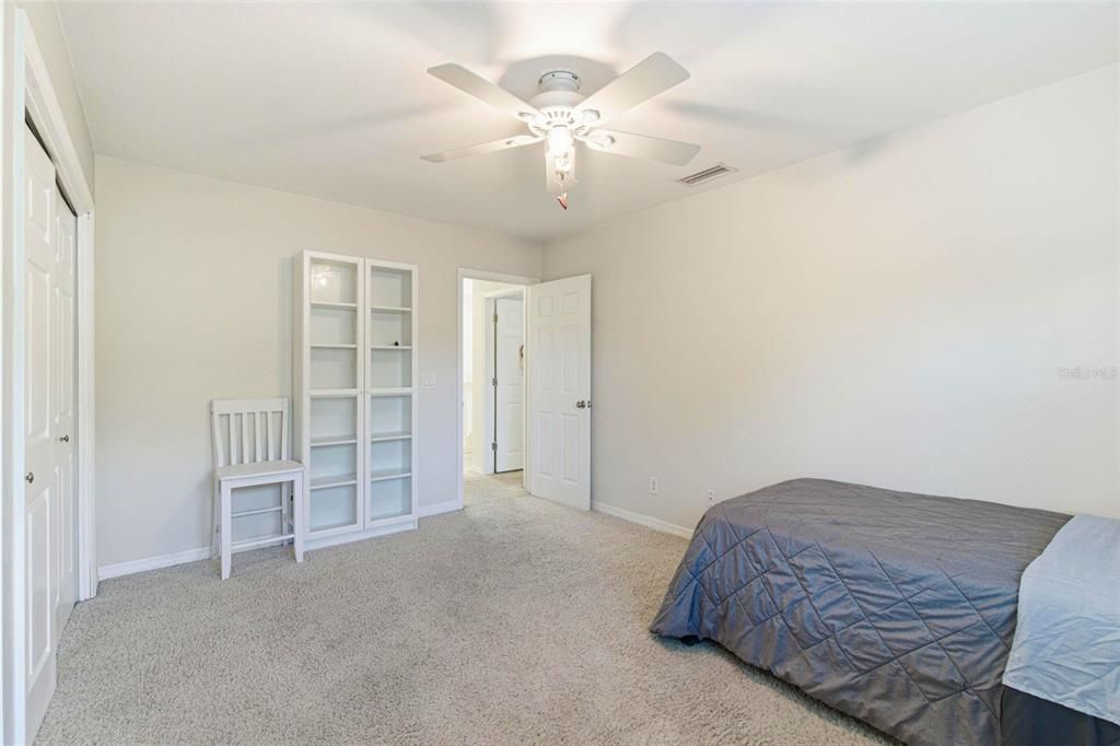 For Sale: $915,000 (4 beds, 2 baths, 3364 Square Feet)