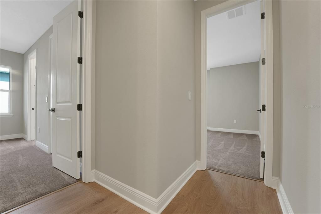 For Sale: $1,104,772 (6 beds, 3 baths, 3550 Square Feet)