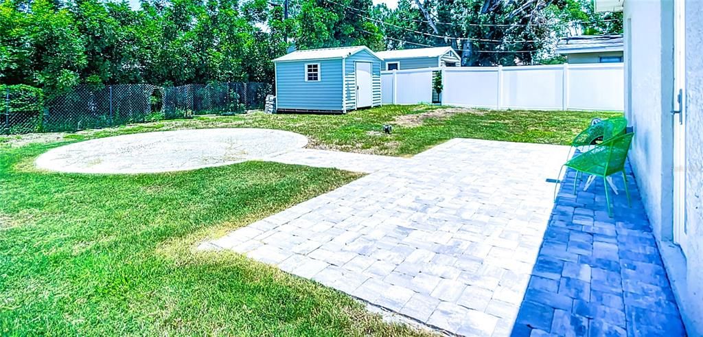 На продажу: $282,500 (3 спален, 1 ванн, 912 Квадратных фут)