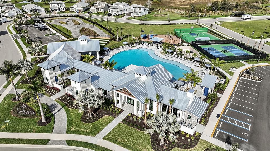 En Venta: $599,999 (4 camas, 3 baños, 2337 Pies cuadrados)