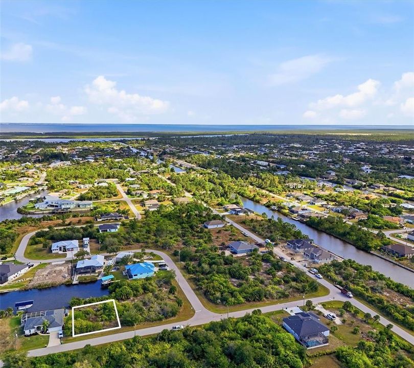 En Venta: $79,900 (0.23 acres)