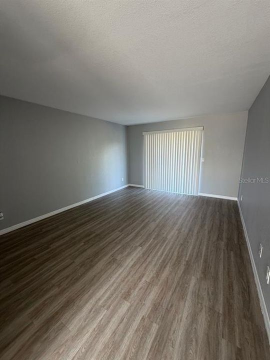 For Rent: $1,195 (1 beds, 1 baths, 750 Square Feet)
