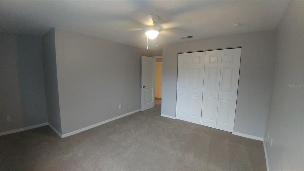 В аренду: $1,050 (2 спален, 1 ванн, 4290 Квадратных фут)