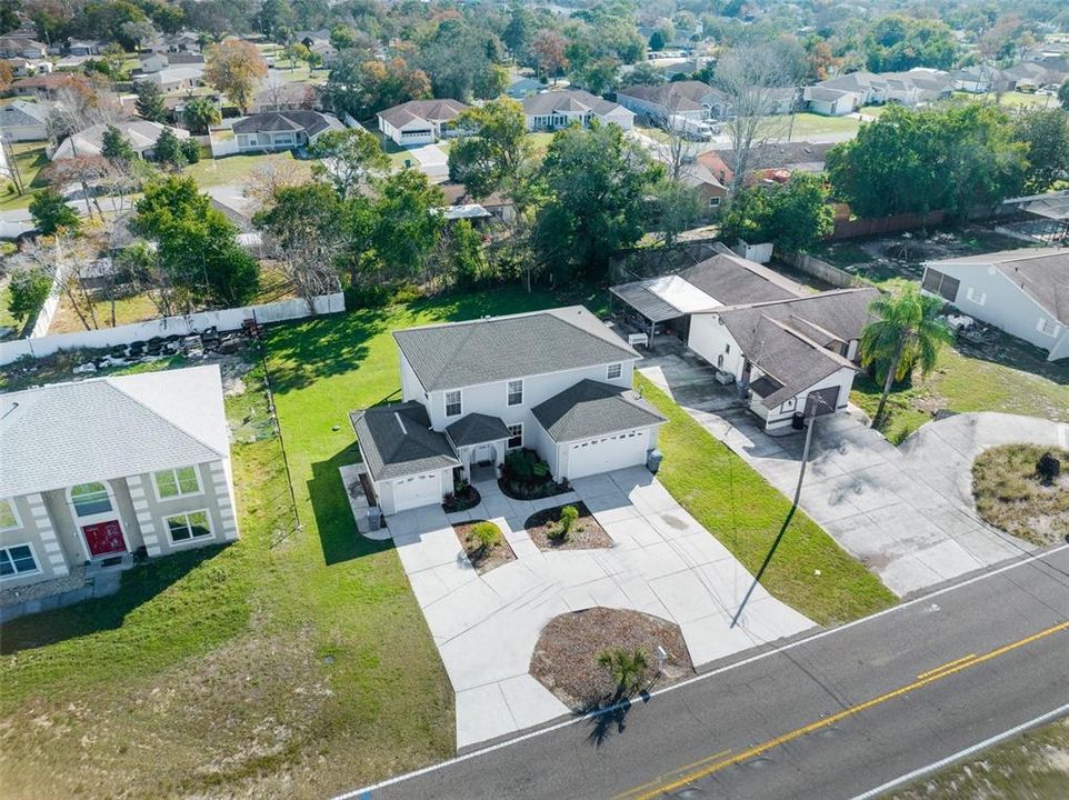 En Venta: $289,900 (3 camas, 2 baños, 1960 Pies cuadrados)