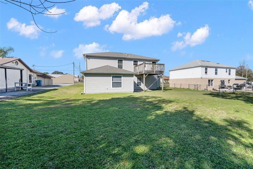 En Venta: $289,900 (3 camas, 2 baños, 1960 Pies cuadrados)