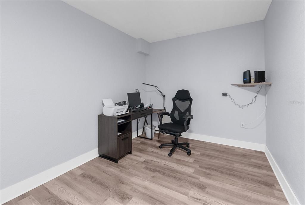 En Venta: $289,900 (3 camas, 2 baños, 1960 Pies cuadrados)