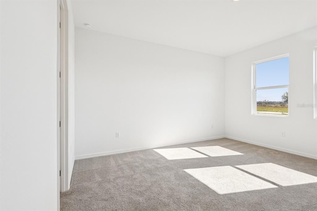 En Venta: $469,990 (4 camas, 2 baños, 1982 Pies cuadrados)