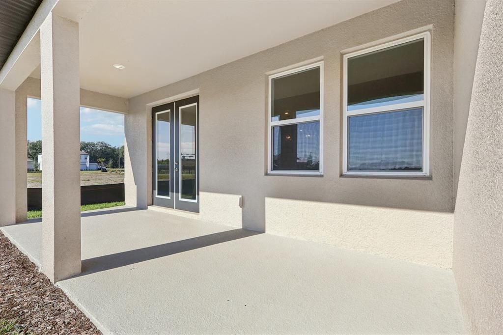 En Venta: $469,990 (4 camas, 2 baños, 1982 Pies cuadrados)