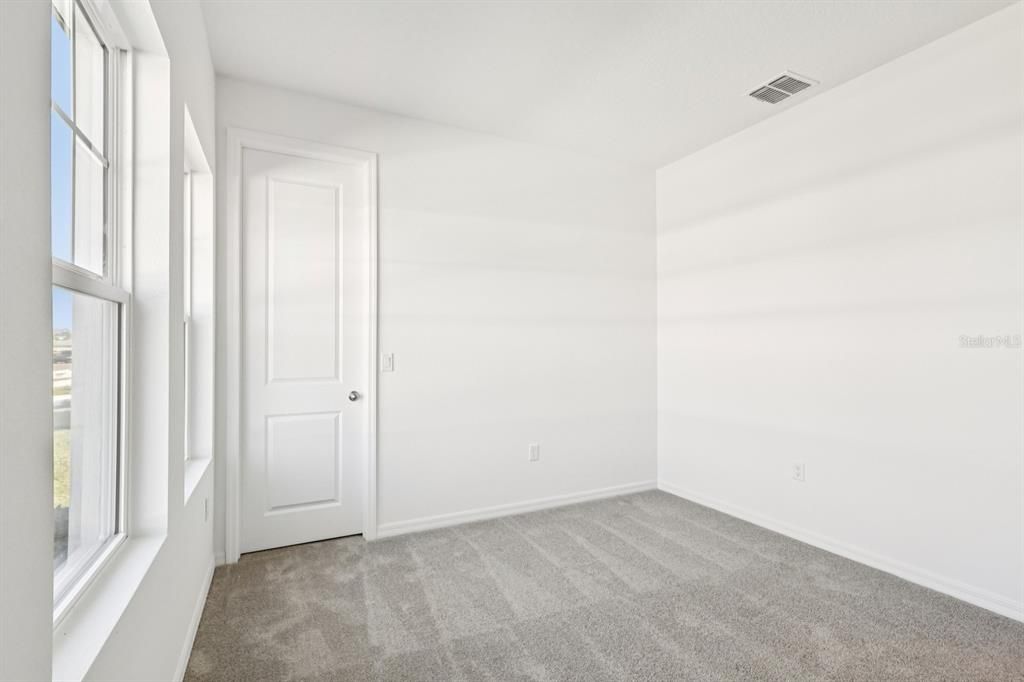 En Venta: $469,990 (4 camas, 2 baños, 1982 Pies cuadrados)