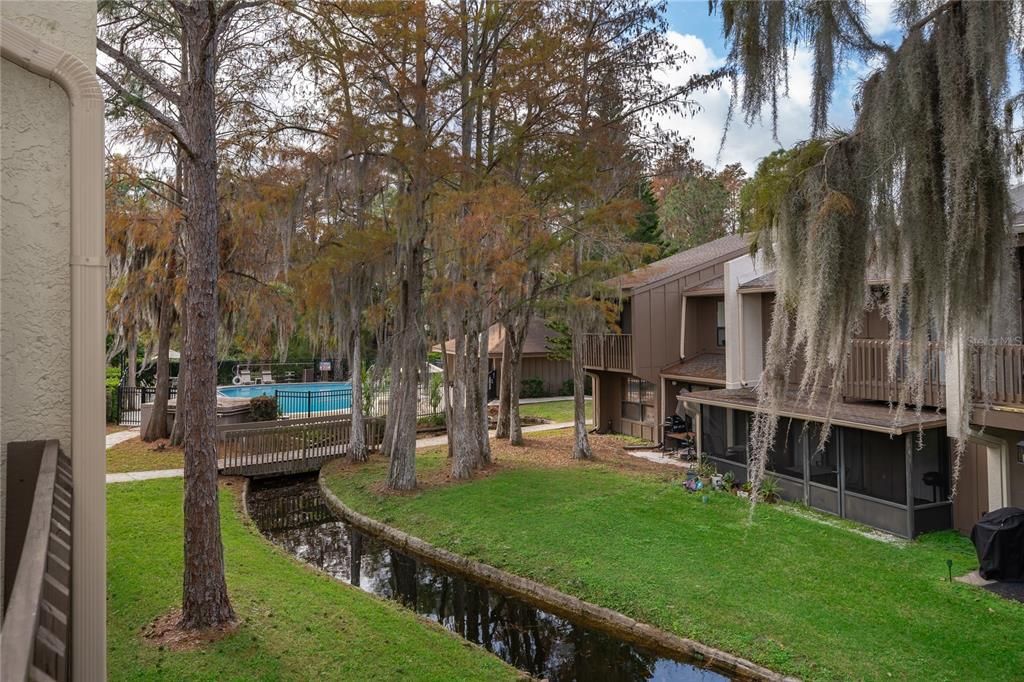 For Sale: $198,000 (2 beds, 2 baths, 1141 Square Feet)