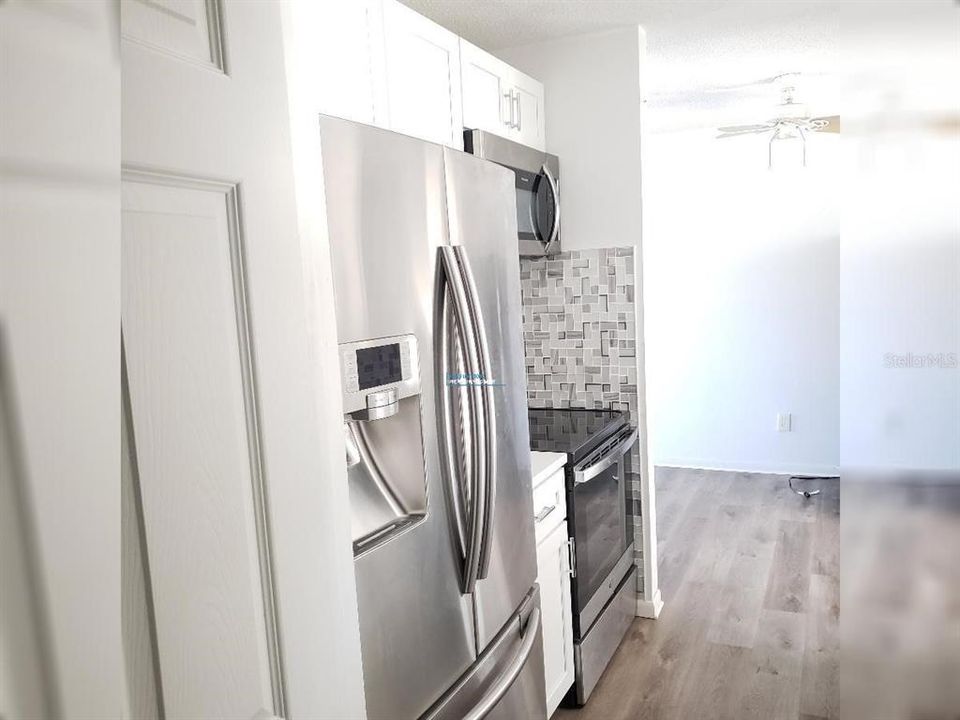 В аренду: $1,695 (2 спален, 2 ванн, 1080 Квадратных фут)